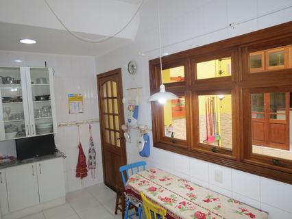 Image 7 - 218230