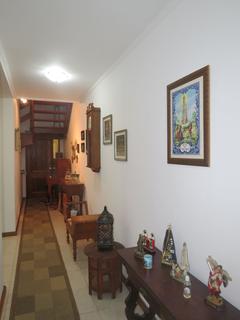 Image 13 - 218230