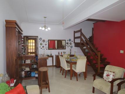 Image 0 - 218230