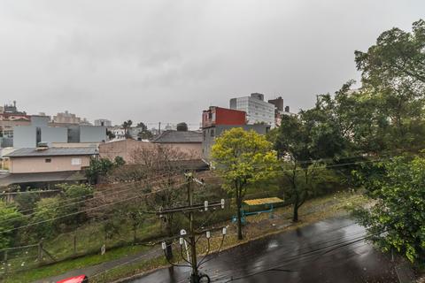 Image 15 - 218240