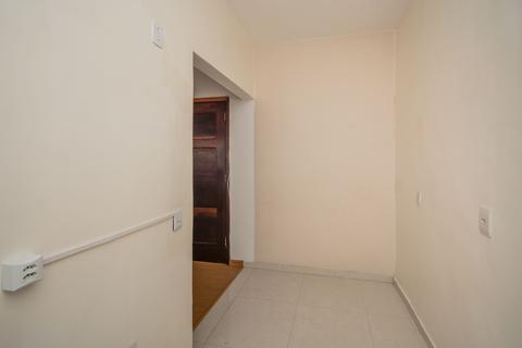 Image 15 - 218292