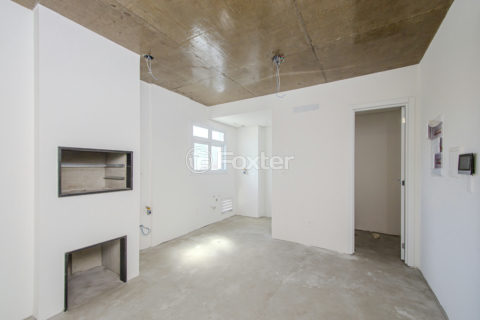 Image 15 - 218395