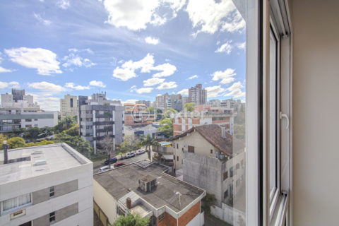 Image 7 - 218395