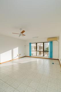 Image 3 - 218538