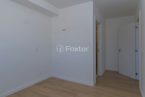 Image 7 - 218889