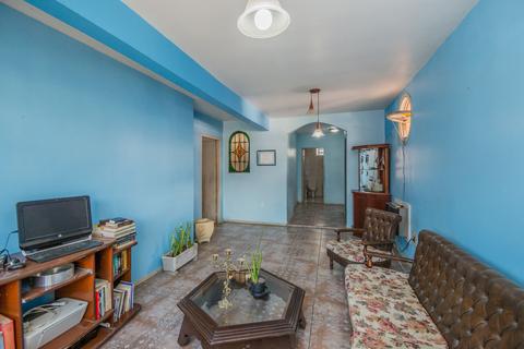Image 32 - 218996