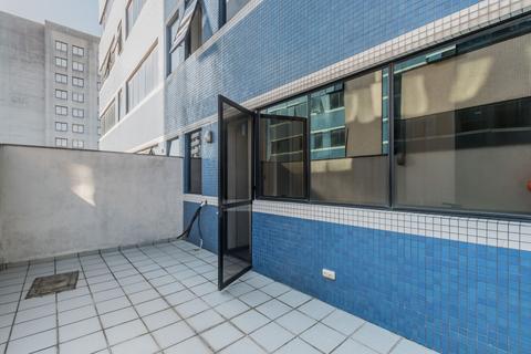 Image 10 - 219012