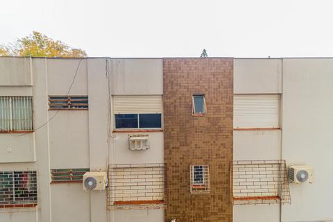 Image 11 - 219115