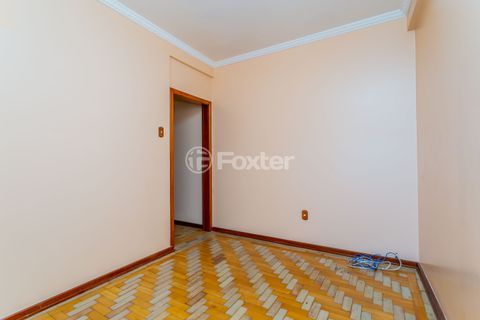 Image 18 - 219204