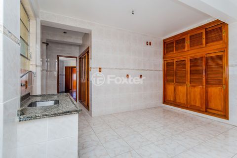 Image 37 - 219204