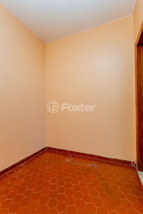 Image 42 - 219204