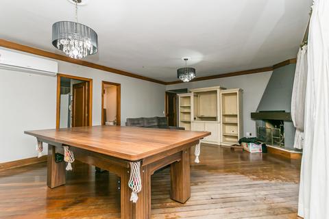 Image 3 - 219399