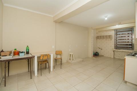 Image 29 - 219580