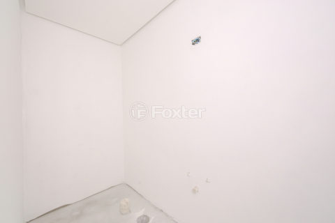 Image 13 - 219793