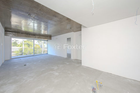 Image 11 - 219794