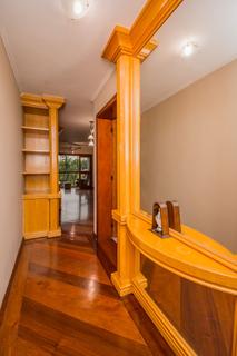 Image 9 - 219865