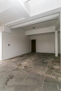 Image 34 - 220311