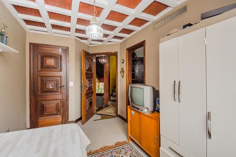 Image 11 - 220328