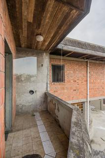 Image 32 - 220328