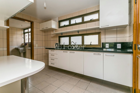 Image 41 - 220488