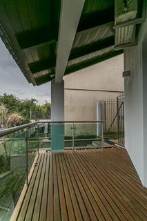 Image 33 - 220635