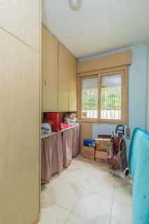 Image 17 - 220684