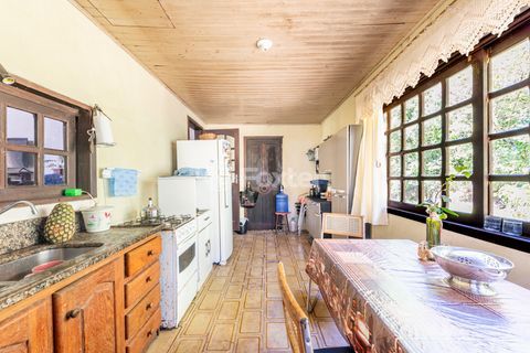Image 19 - 220762