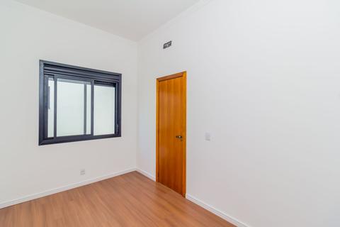 Image 30 - 220824