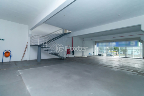 Image 5 - 221340