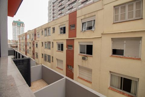 Image 73 - 221381