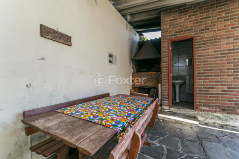 Image 25 - 221504