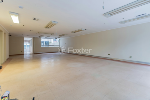 Image 41 - 221523