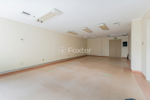 Image 39 - 221523