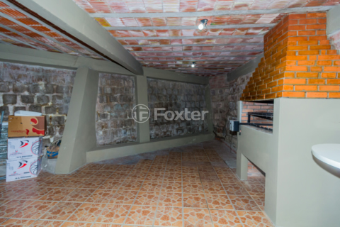 Image 37 - 221833