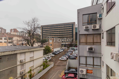 Image 4 - 221834