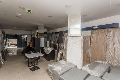 Image 30 - 222055