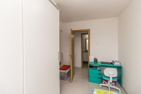 Image 20 - 222865