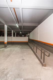 Image 33 - 222865