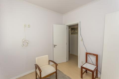 Image 27 - 223585