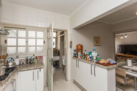 Image 37 - 223585