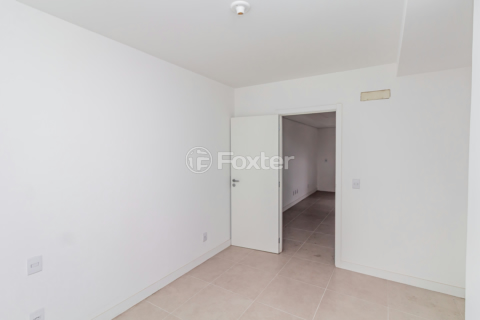 Image 7 - 223761