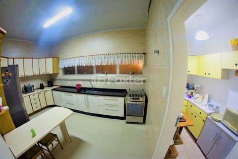 Image 23 - 225551