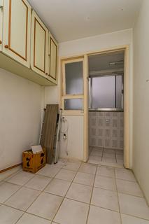 Image 30 - 225774