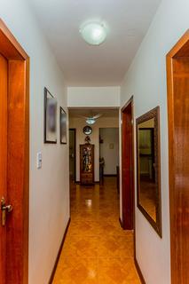 Image 11 - 225853
