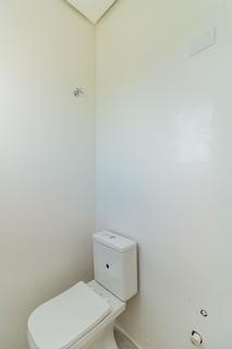 Image 35 - 225950