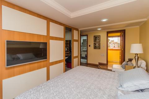 Image 35 - 225955