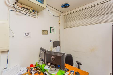 Image 24 - 226485