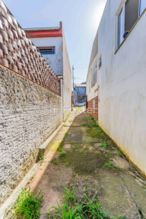 Image 33 - 226570