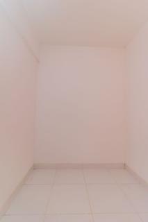 Image 39 - 226605