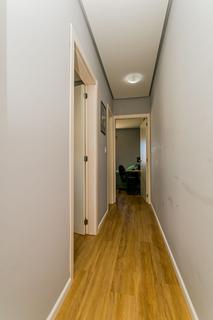 Image 4 - 226733